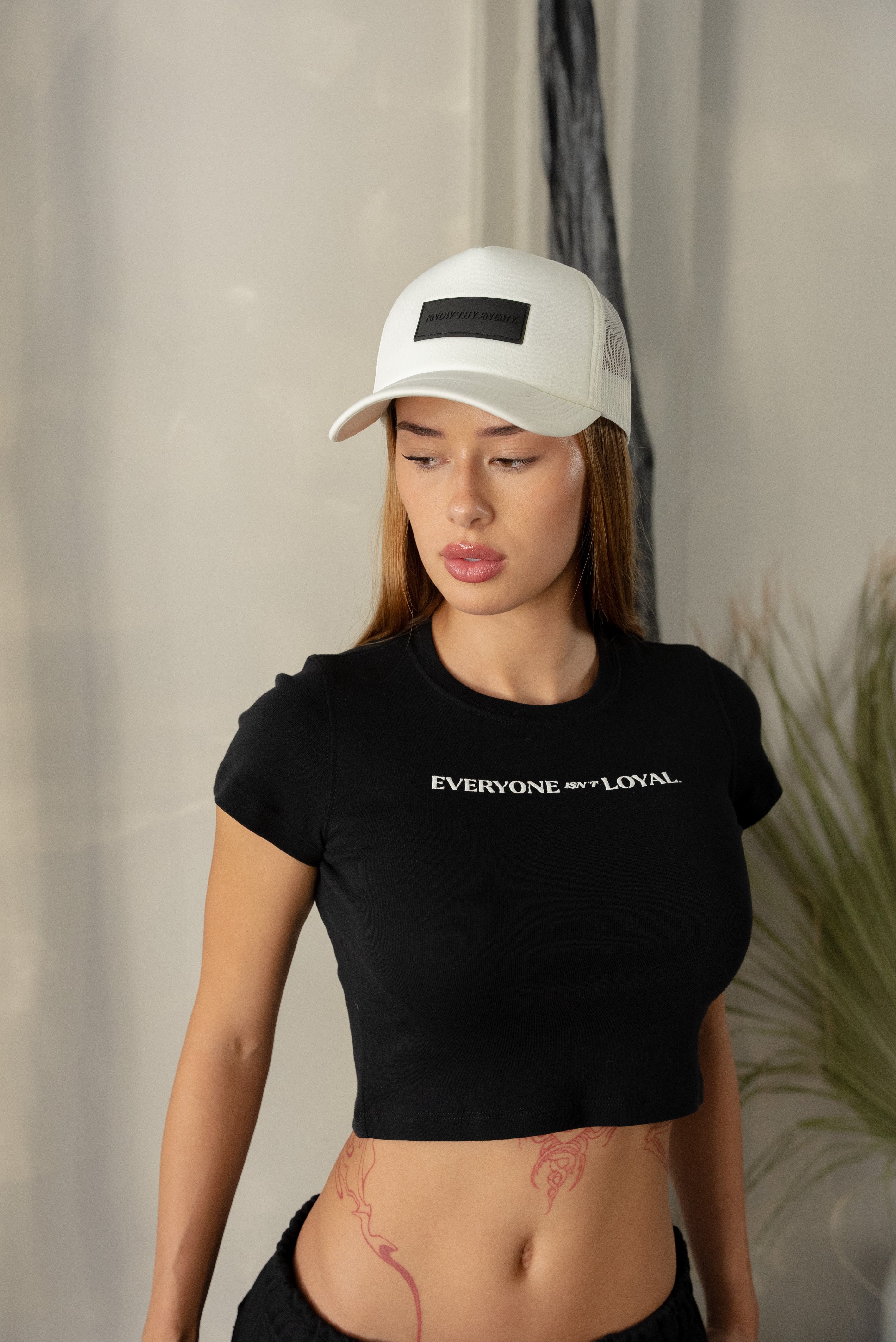 EVERYONE ISNT LOYAL BABY TEE