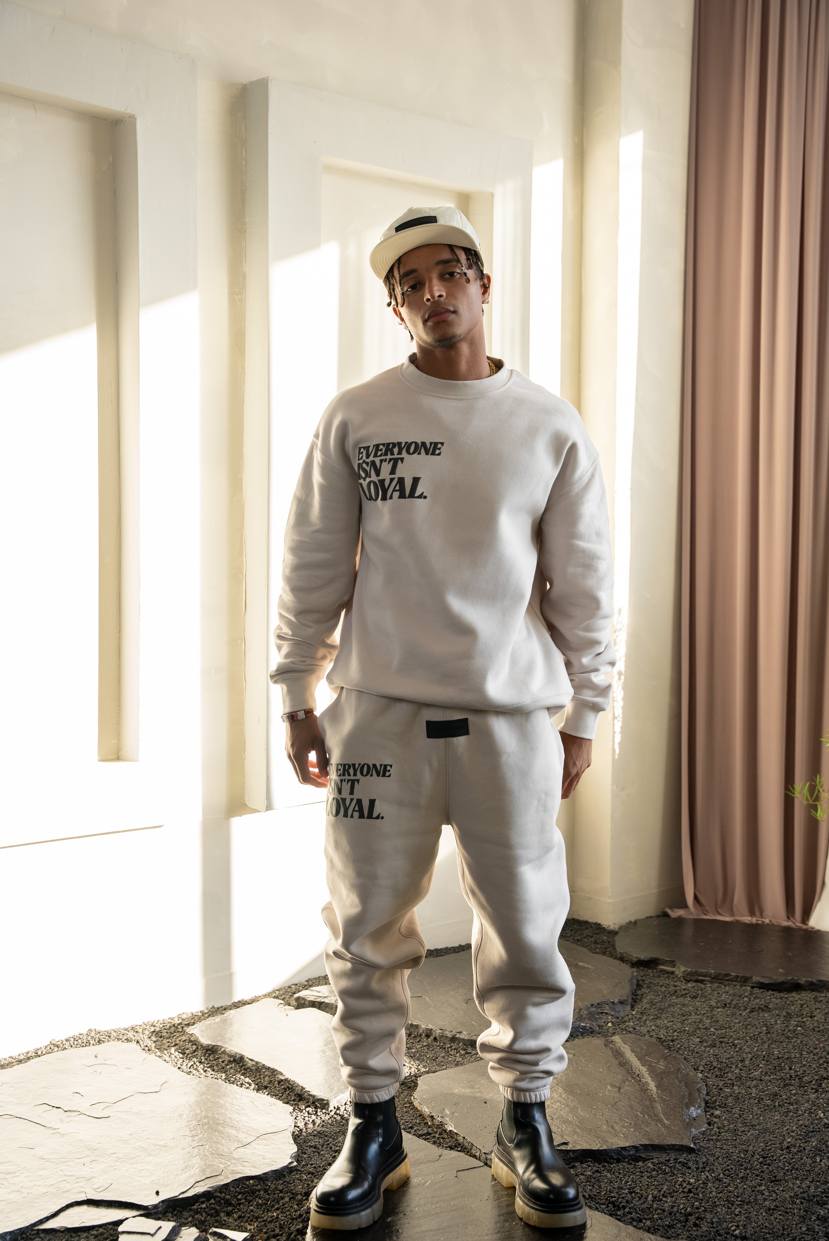 KNOW THY ENEMY SWEATPANT