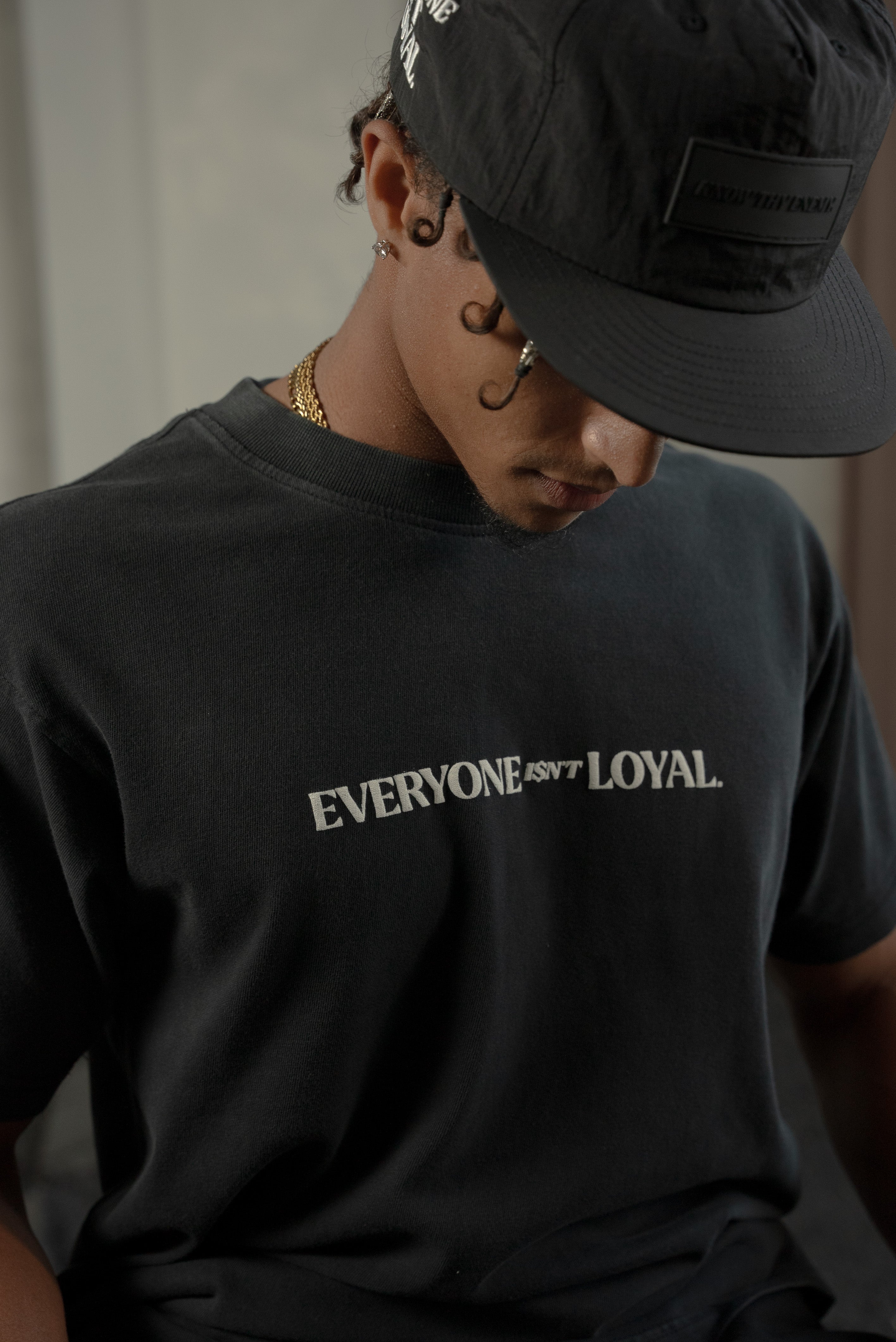 EVERYONE ISNT LOYAL WATERMARK TEE