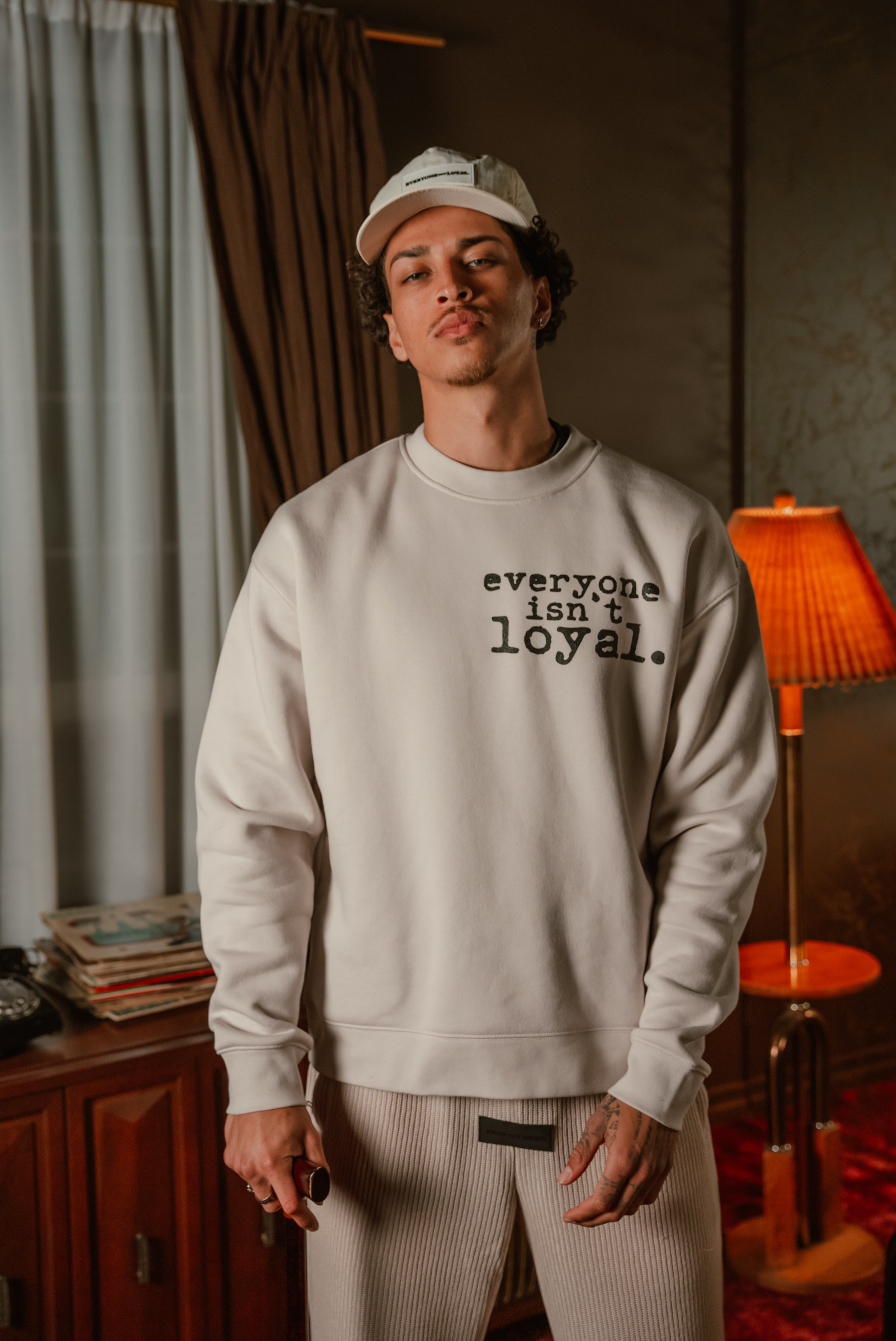 TYPEWRITER CREWNECK
