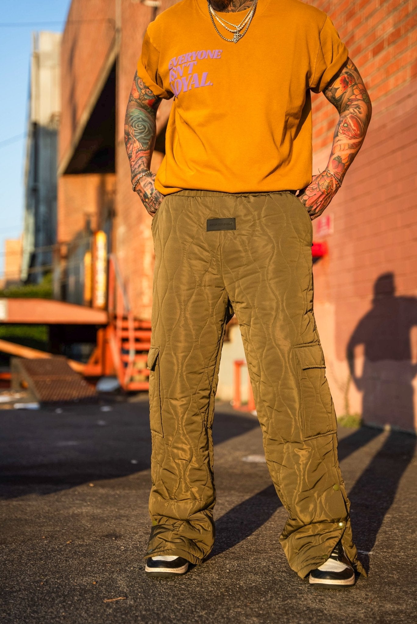 EVERYONE ISNT LOYAL MOUNTAINEER PANTS - EVERYONE ISNT LOYAL -