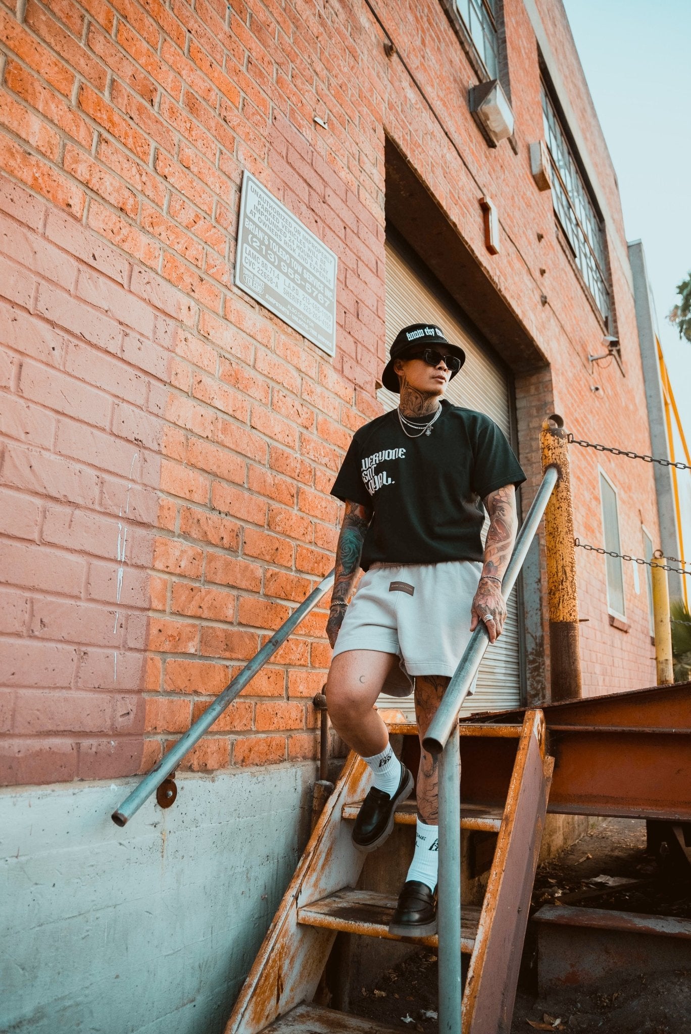 EVERYONE ISNT LOYAL SLANT V2 TEE - EVERYONE ISNT LOYAL -